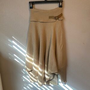 Elegant crème Knit pancho\ cardigan with Bow Detail